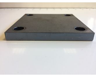 Platine carrée percée 100x100x10